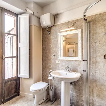 Colonna - Trastevere Apartamento *